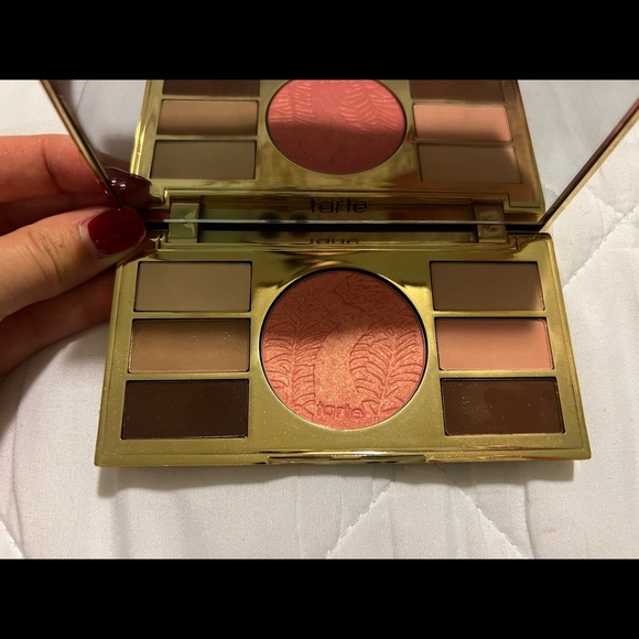 Tarte Poppy Picinic Palette - Picture 2 of 2